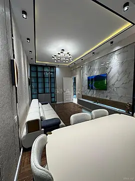 Satılır 2 otaqlı mənzil 64 m²