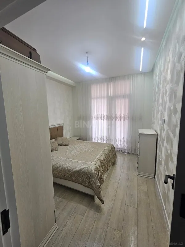 Satılır 2 otaqlı mənzil 65 m²