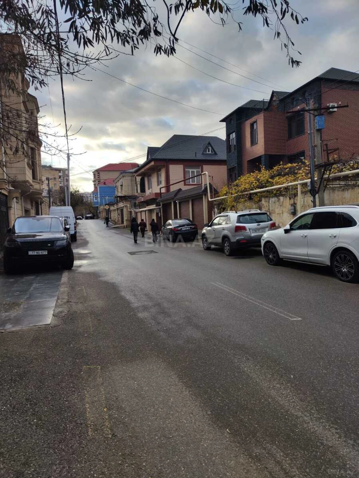 Satılır 5 otaqlı həyət evi 150 m²