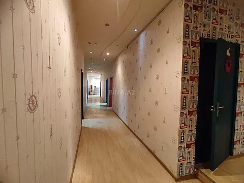 Satılır obyekt 440 m²