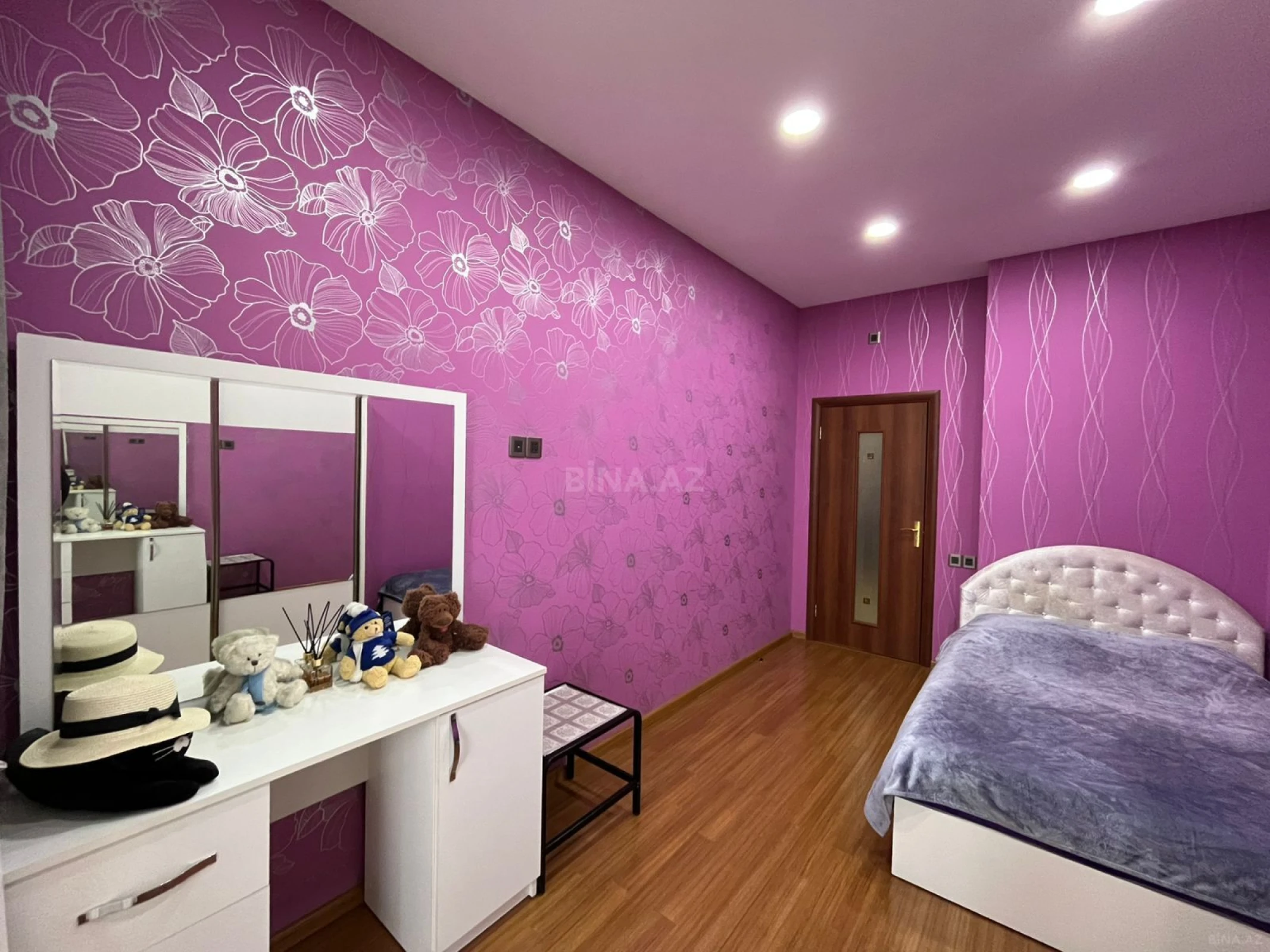 Satılır 3 otaqlı mənzil 85 m²