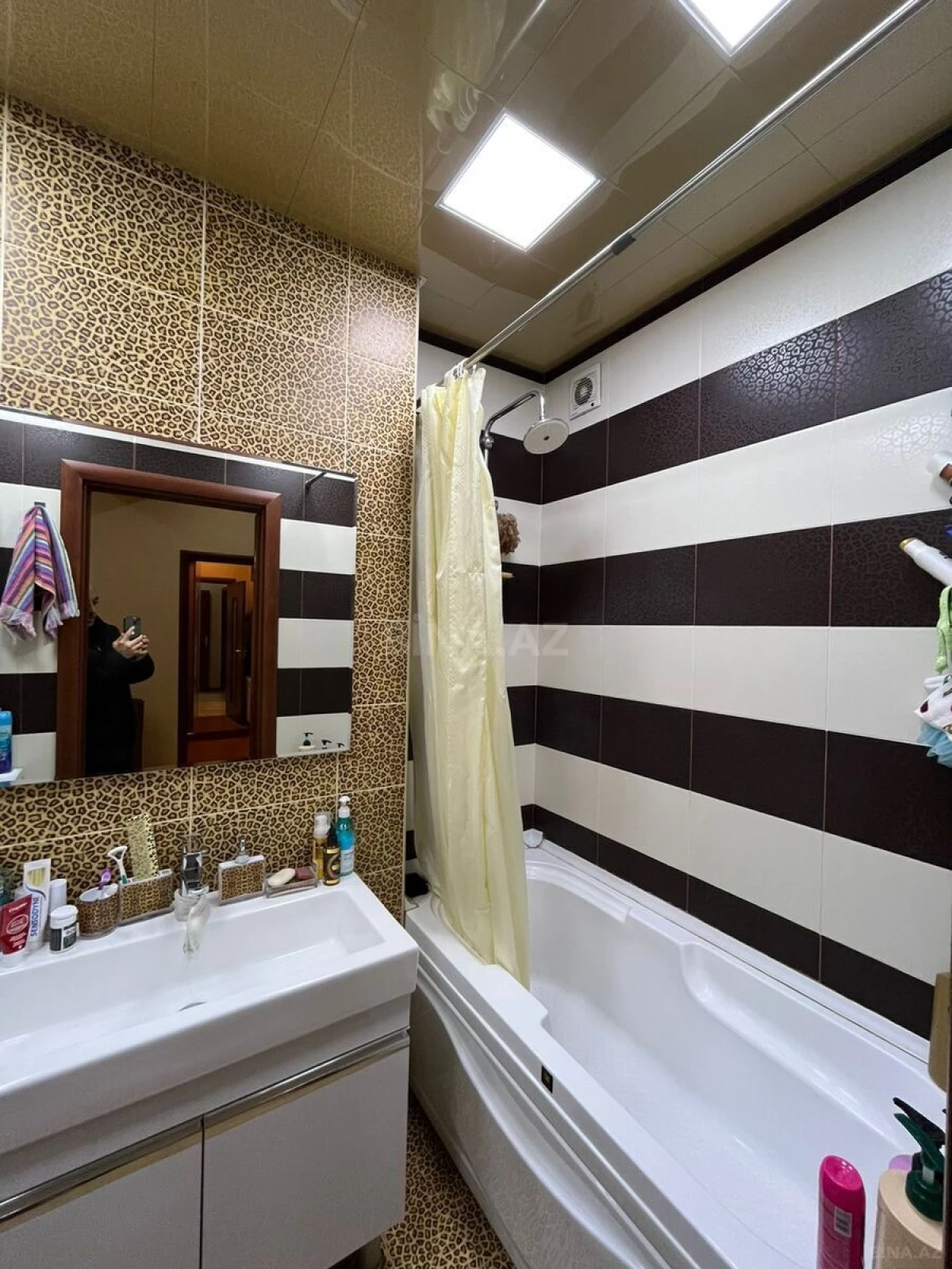 Satılır 3 otaqlı mənzil 85 m²