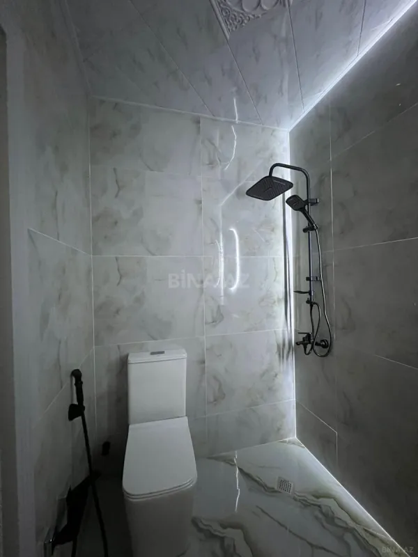 Satılır 1 otaqlı mənzil 42 m²