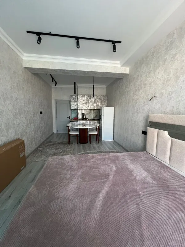 Satılır 1 otaqlı mənzil 42 m²