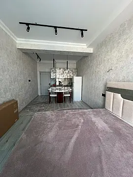 Satılır 1 otaqlı mənzil 42 m²