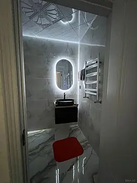 Satılır 1 otaqlı mənzil 42 m²