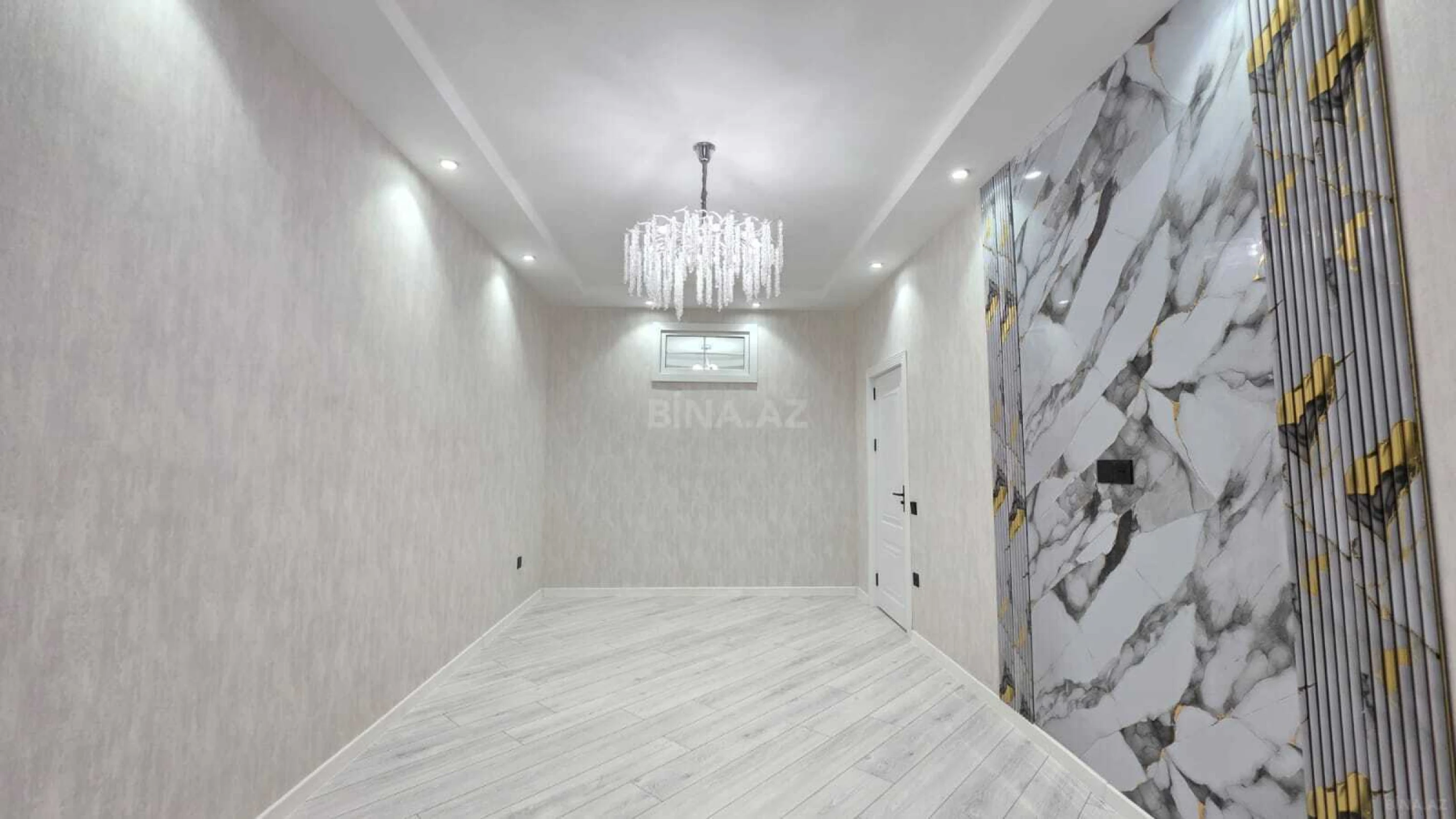 Satılır 4 otaqlı mənzil 103 m²