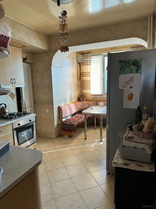 Satılır 3 otaqlı mənzil 90 m²