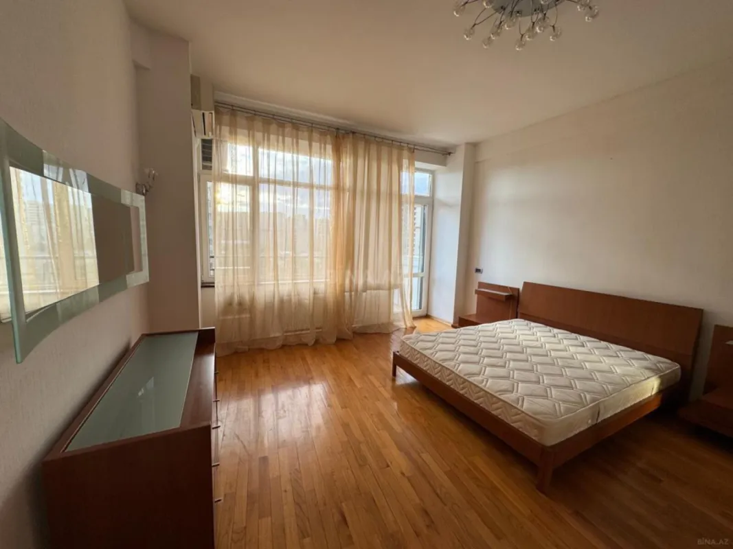 Kirayə verilir 3 otaqlı mənzil 100 m²