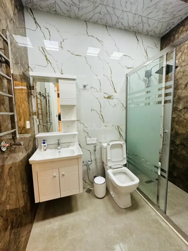 Satılır 5 otaqlı həyət evi 500 m²