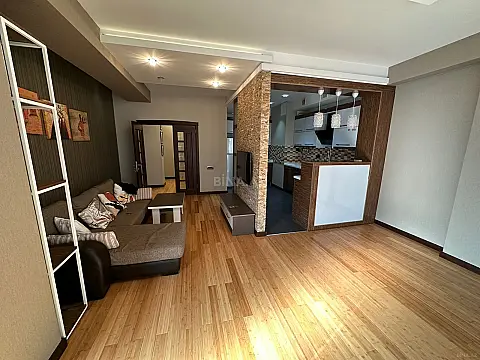 Satılır 3 otaqlı mənzil 90 m² — Bakı, Nizami 3 otaq 90.00 m²