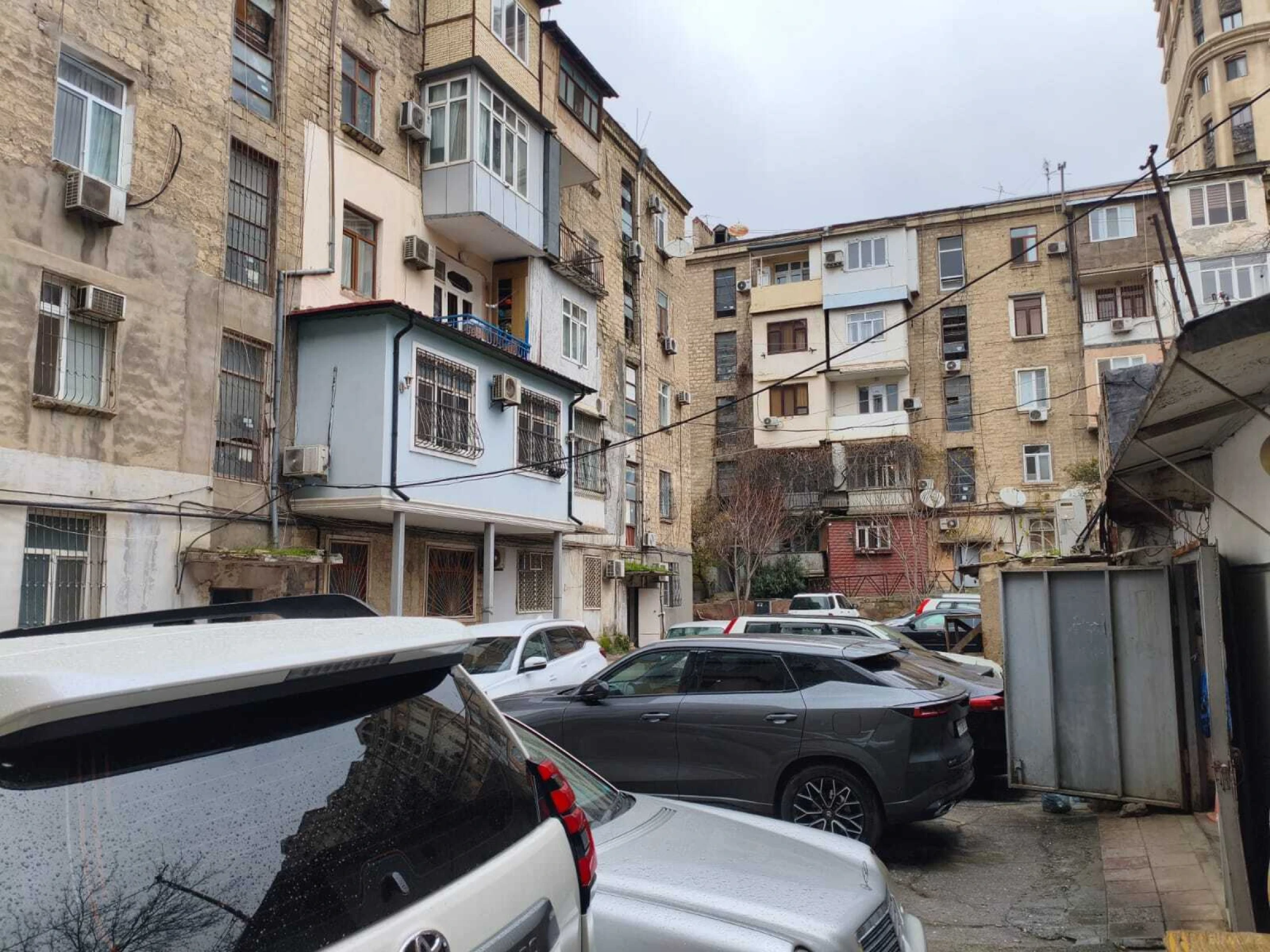 Satılır 3 otaqlı mənzil 85 m²