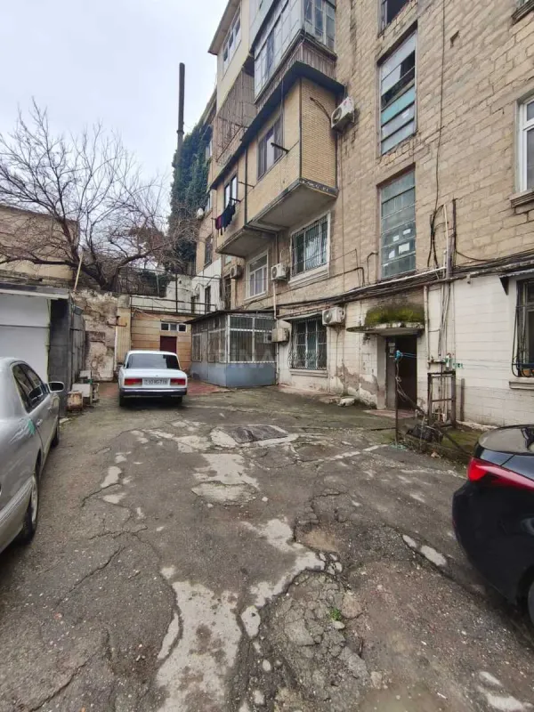 Satılır 3 otaqlı mənzil 85 m²