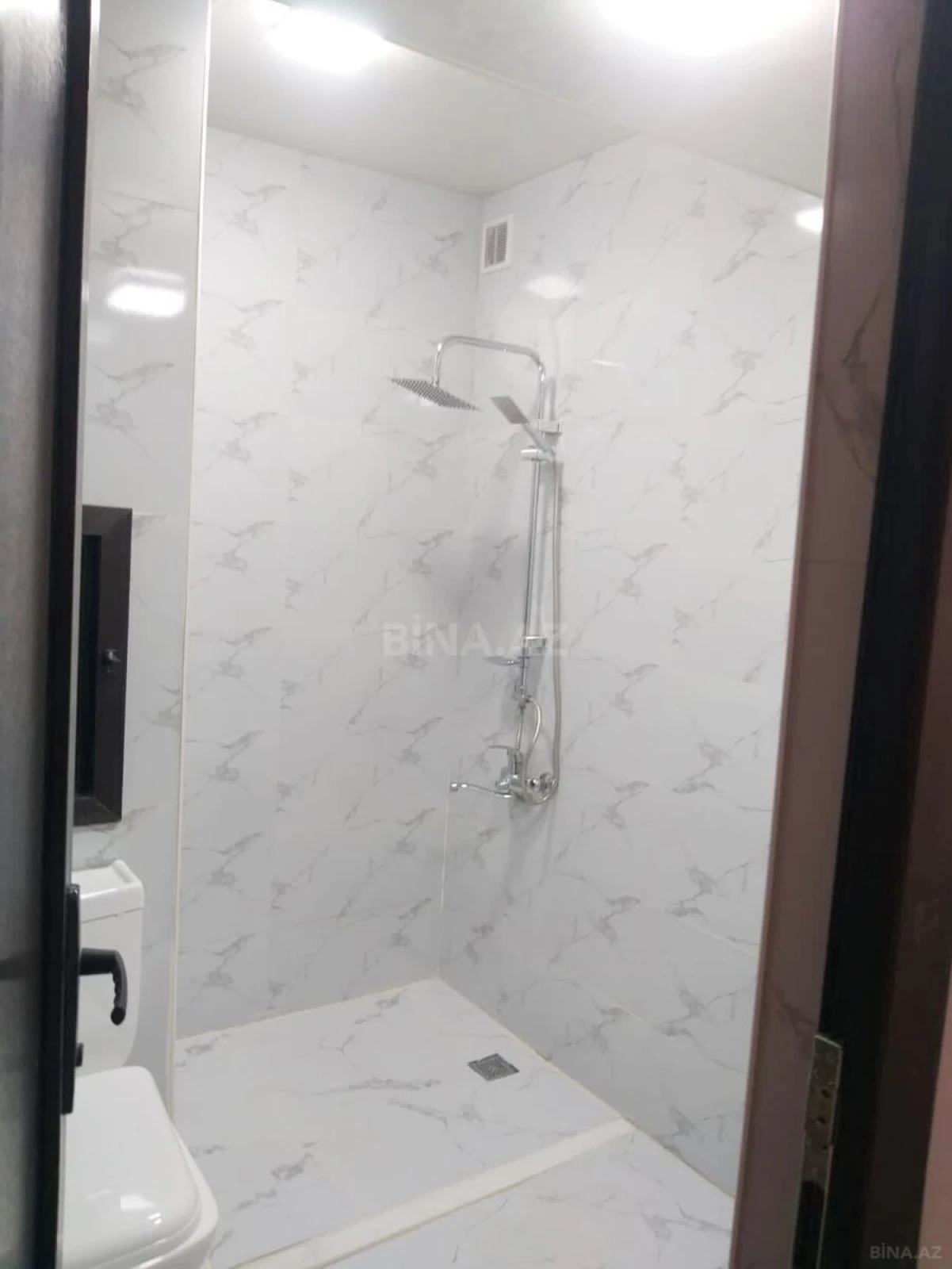 Satılır 1 otaqlı mənzil 47 m²