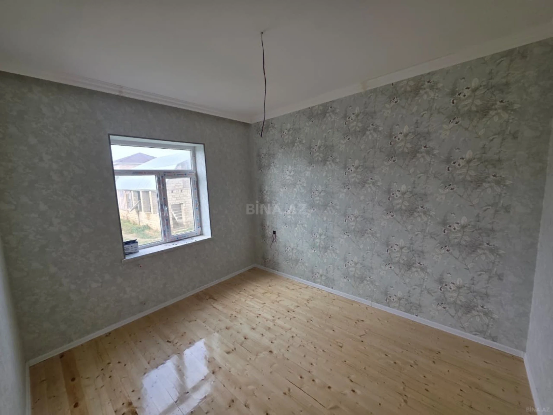 Satılır 3 otaqlı həyət evi 100 m²