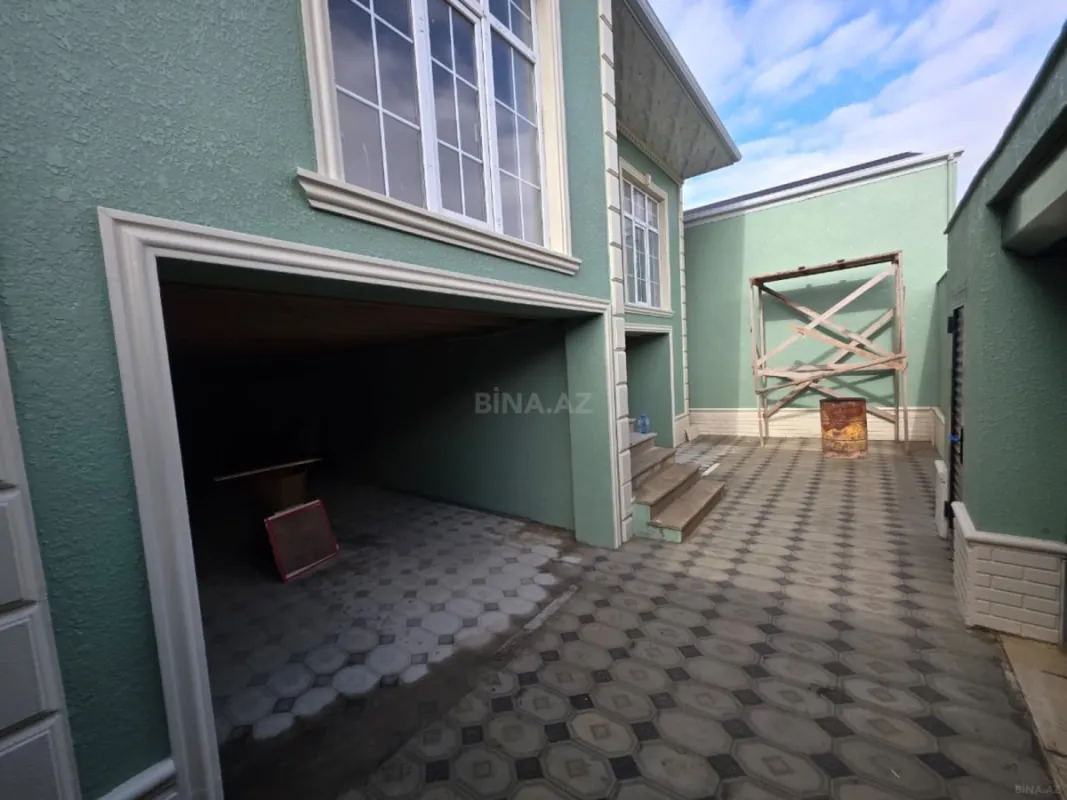 Satılır 3 otaqlı həyət evi 100 m²