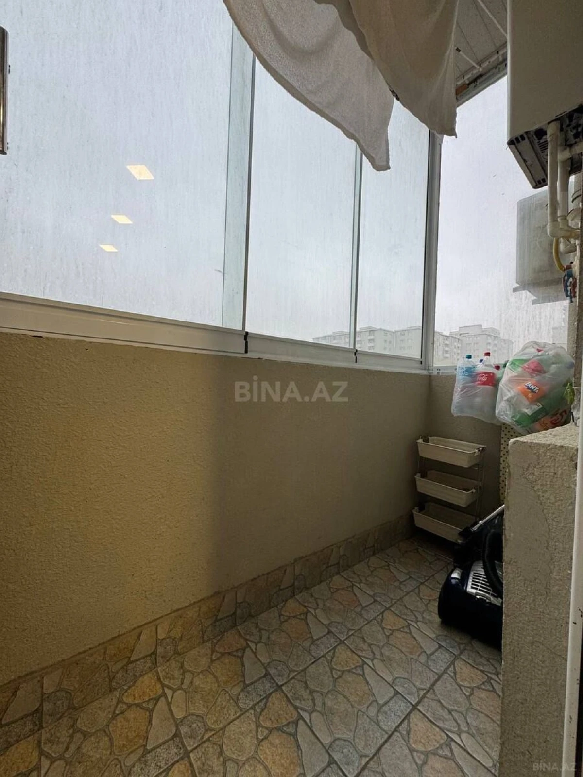 Satılır 2 otaqlı mənzil 60 m²