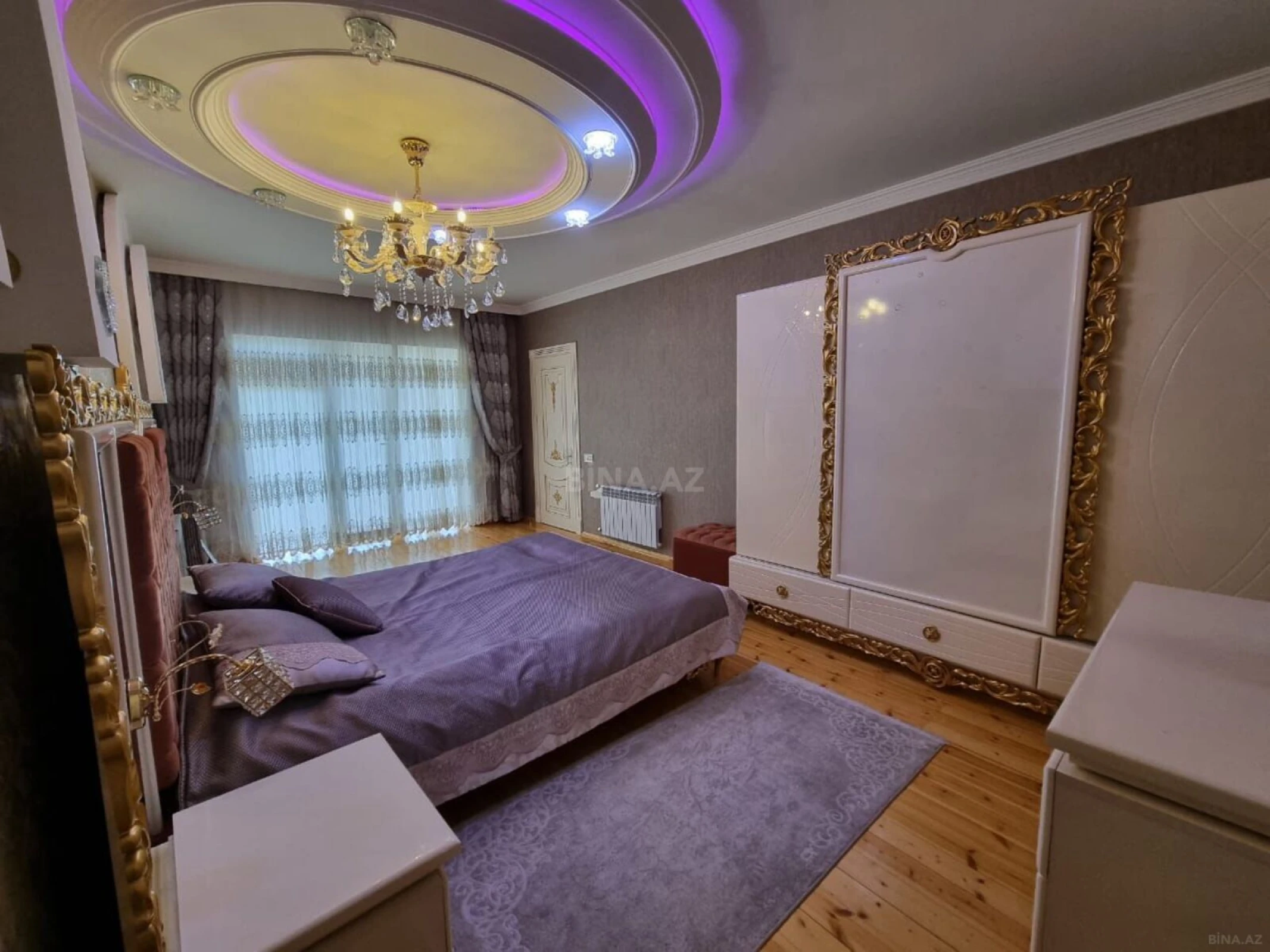 Satılır 8 otaqlı həyət evi 750 m²