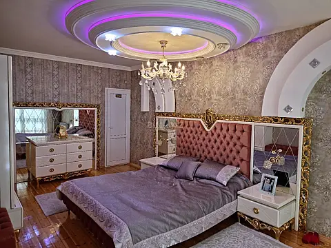 Satılır 8 otaqlı həyət evi 750 m²