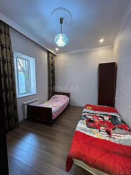 Kirayə verilir 2 otaqlı həyət evi 70 m²