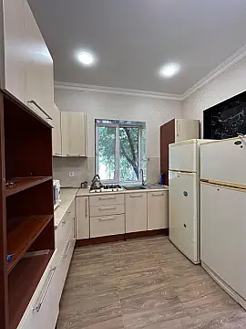 Kirayə verilir 2 otaqlı həyət evi 70 m²