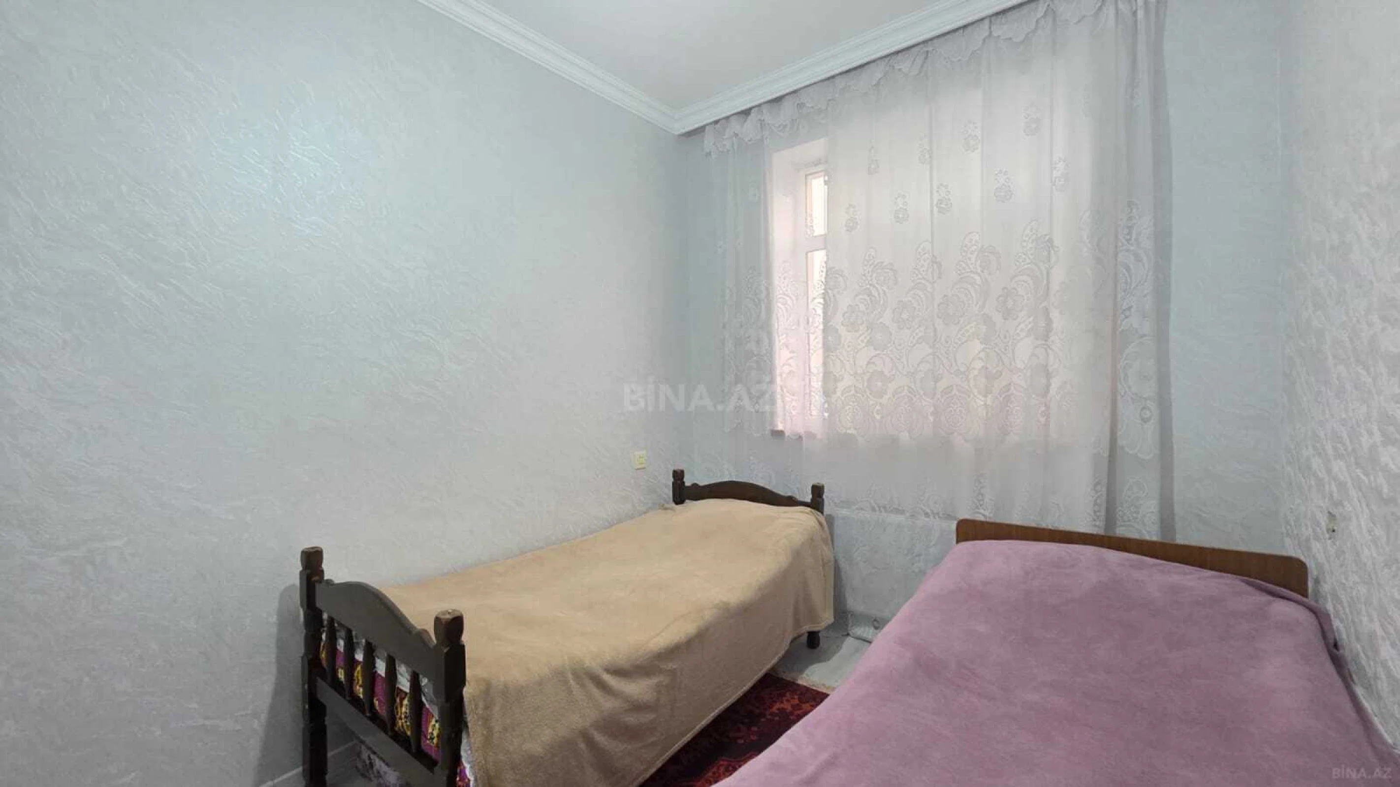 Satılır 4 otaqlı həyət evi 180 m²