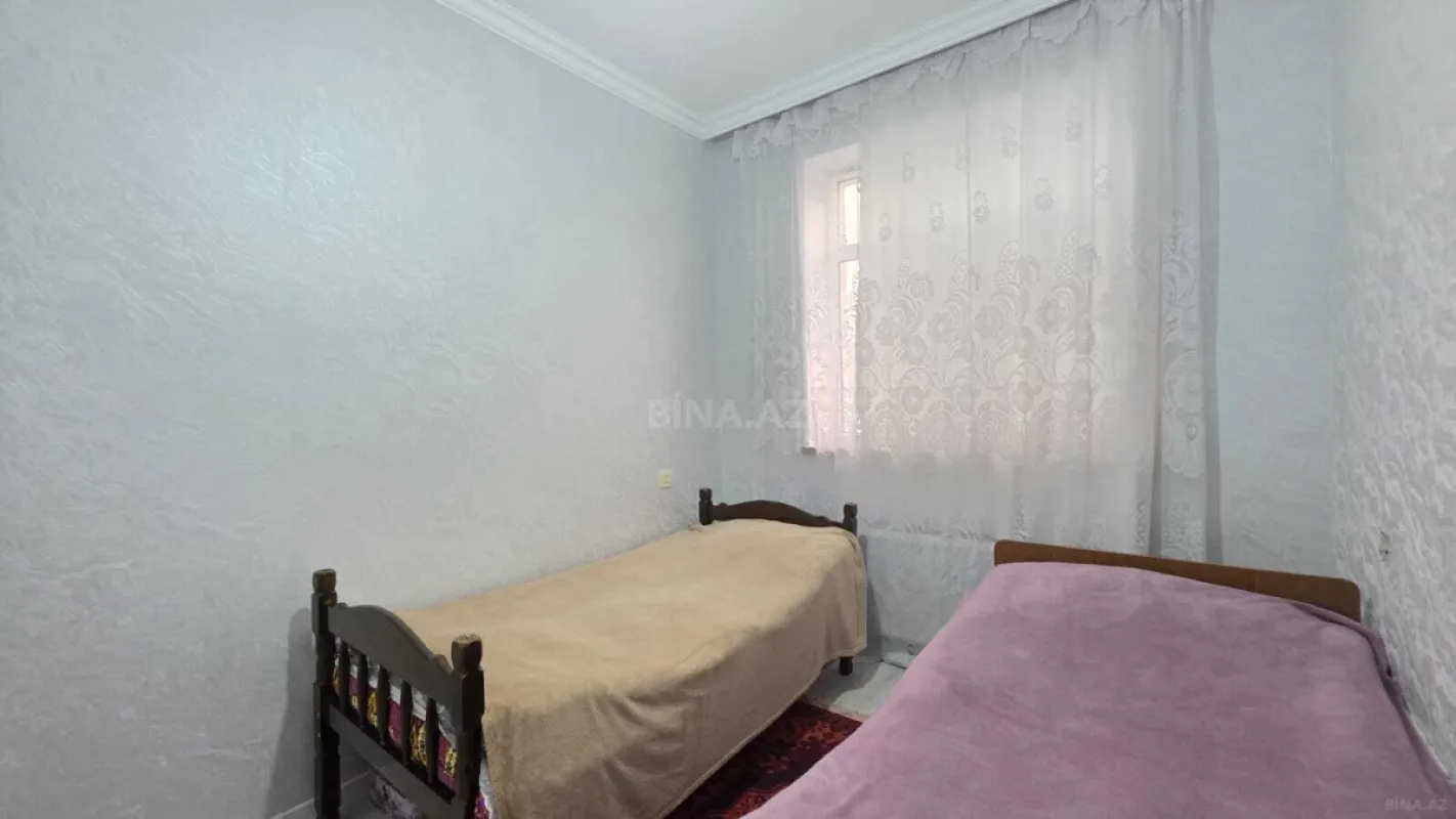 Satılır 4 otaqlı həyət evi 180 m²