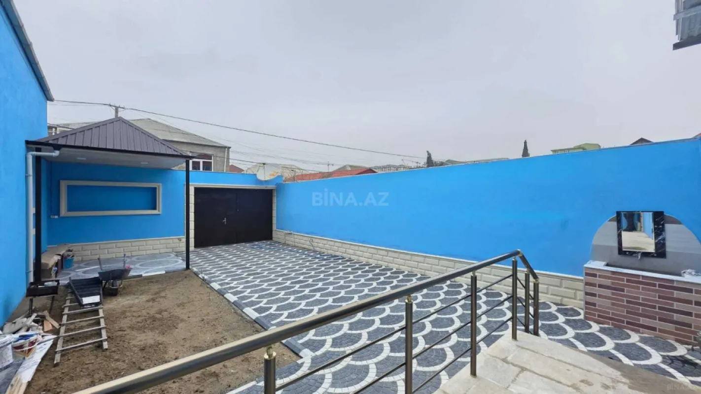 Satılır 4 otaqlı həyət evi 180 m²