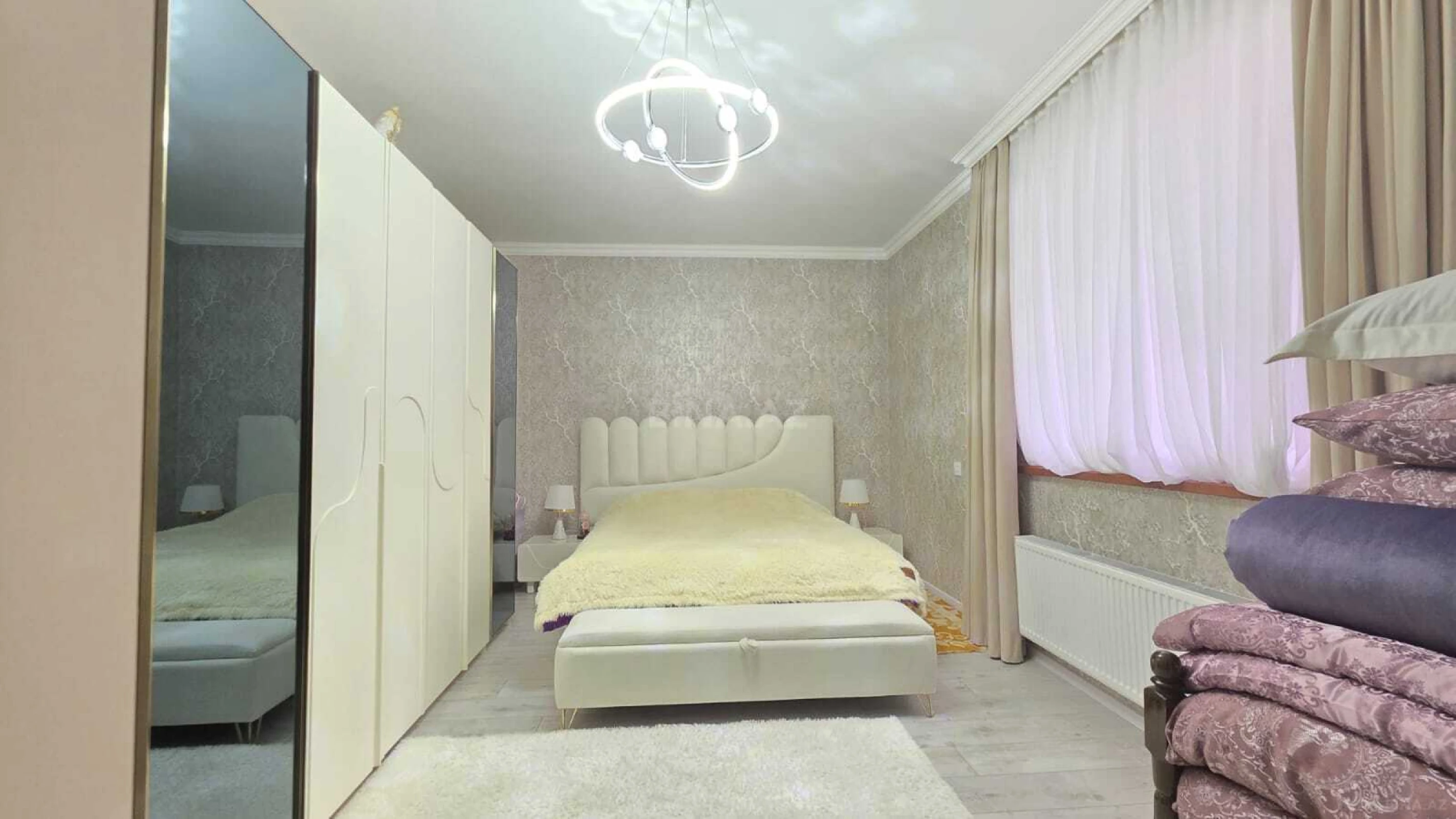 Satılır 4 otaqlı həyət evi 180 m²