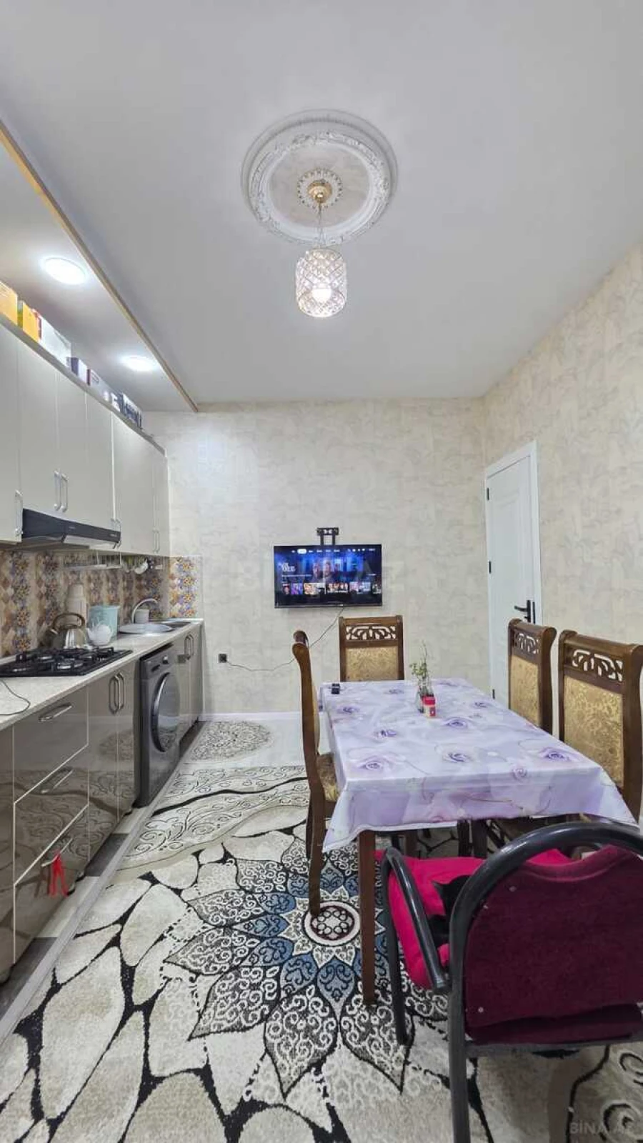 Satılır 4 otaqlı həyət evi 180 m²