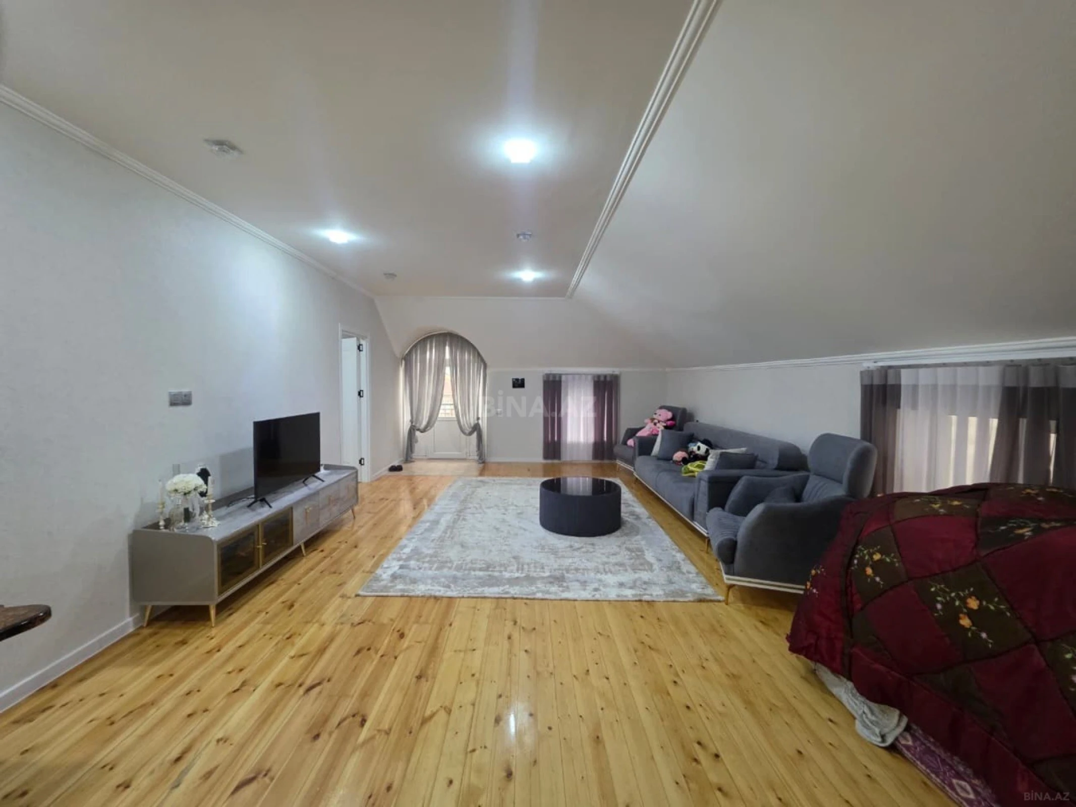Satılır 4 otaqlı həyət evi 150 m²