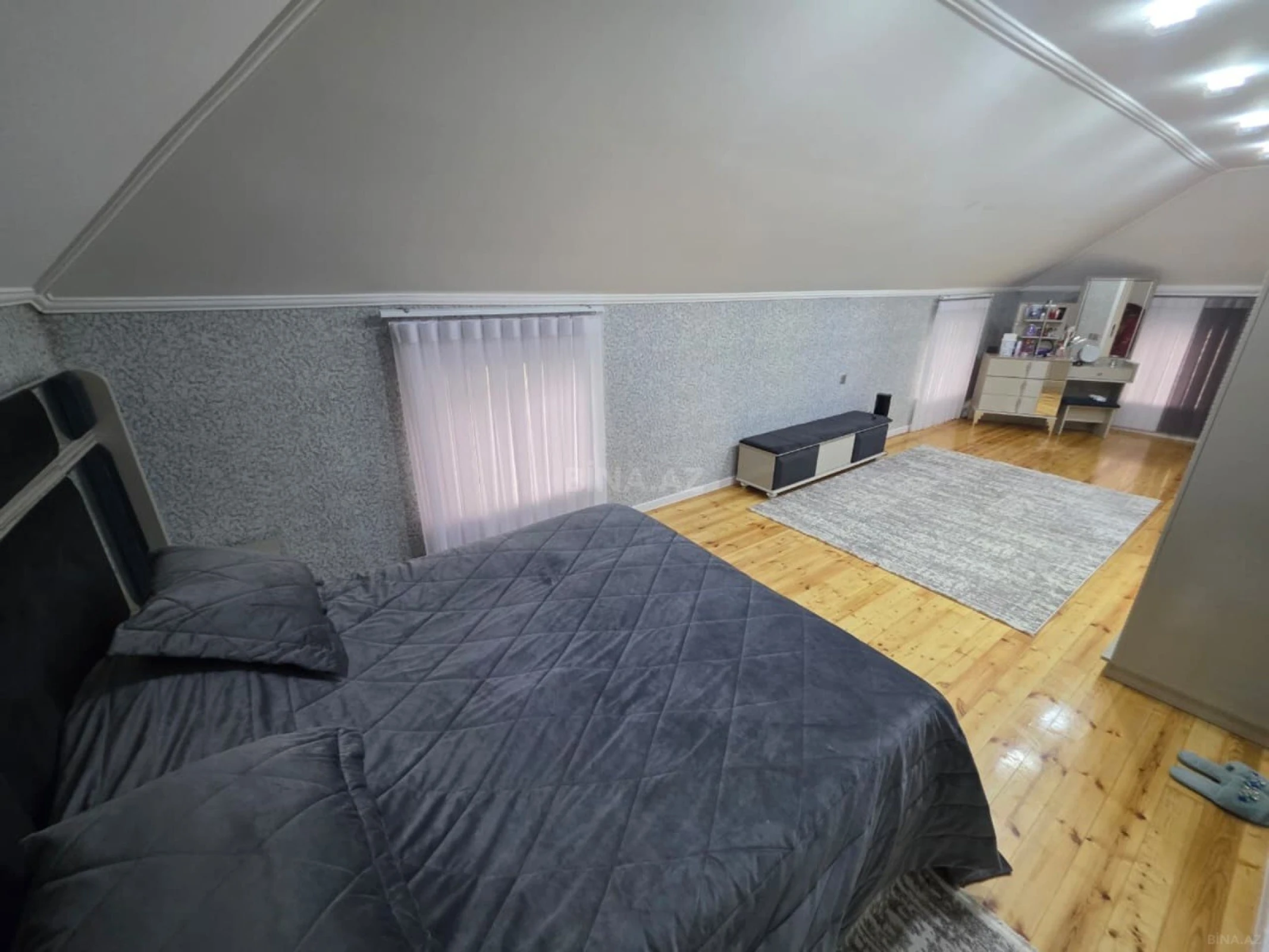 Satılır 4 otaqlı həyət evi 150 m²