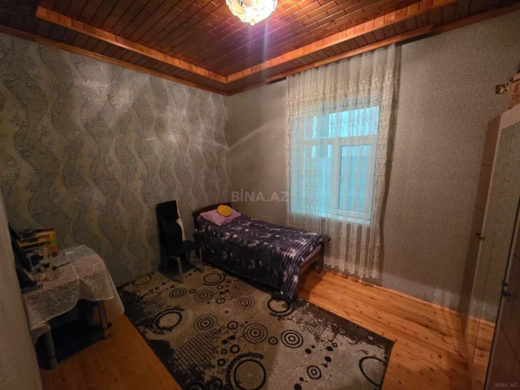 Satılır 4 otaqlı həyət evi 150 m²