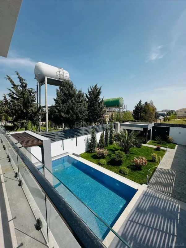 Kirayə verilir 4 otaqlı həyət evi 300 m²