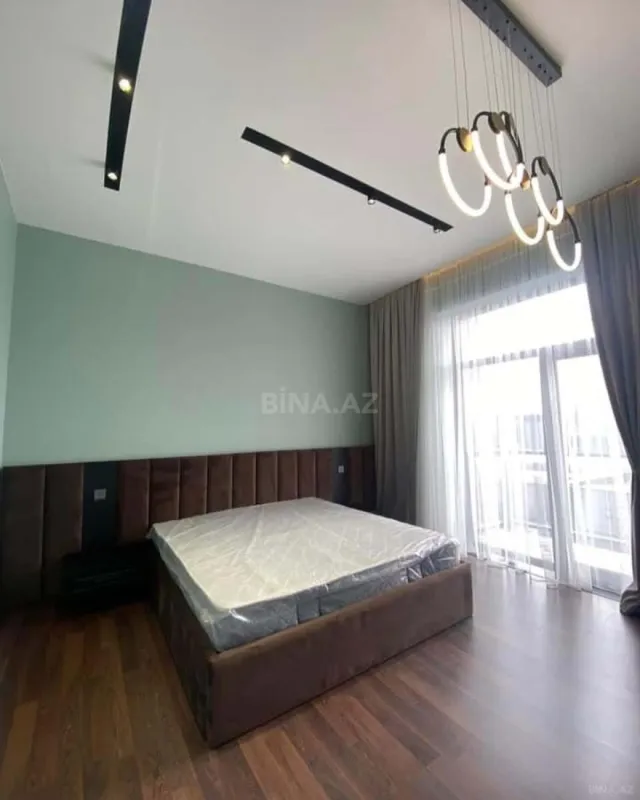 Kirayə verilir 4 otaqlı həyət evi 280 m²