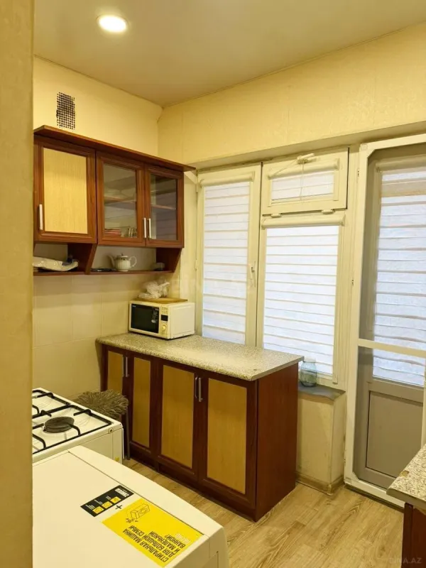 Satılır 1 otaqlı mənzil 47 m²