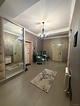 Kirayə verilir 2 otaqlı mənzil 95 m²