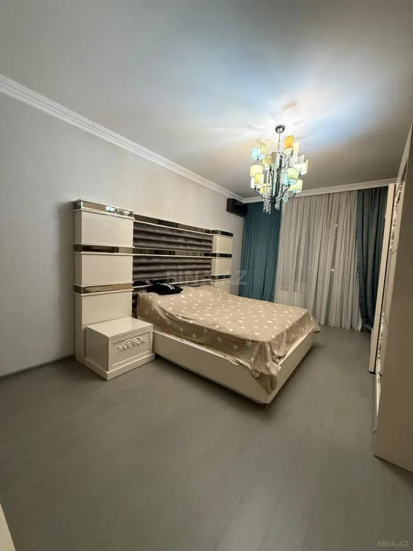 Kirayə verilir 2 otaqlı mənzil 95 m²