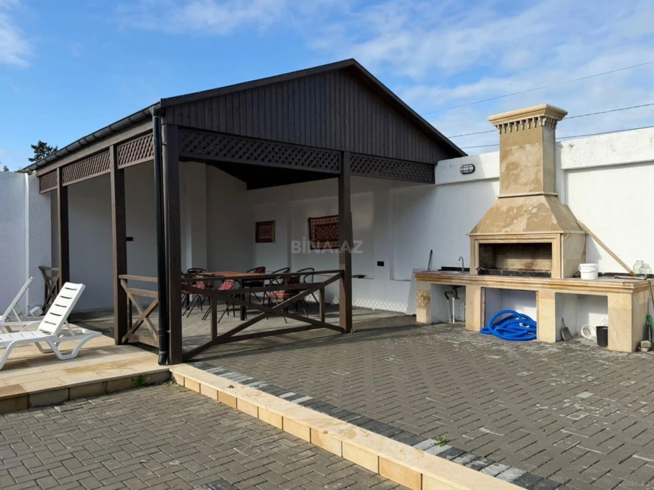 Kirayə verilir 4 otaqlı həyət evi 200 m²