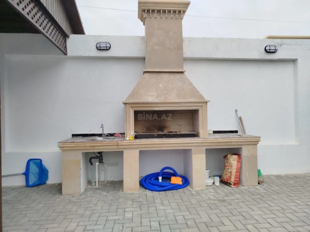 Kirayə verilir 4 otaqlı həyət evi 200 m²