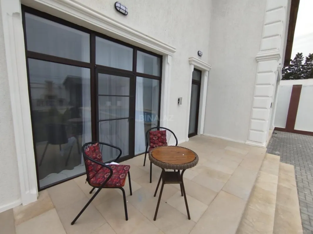 Kirayə verilir 4 otaqlı həyət evi 200 m²