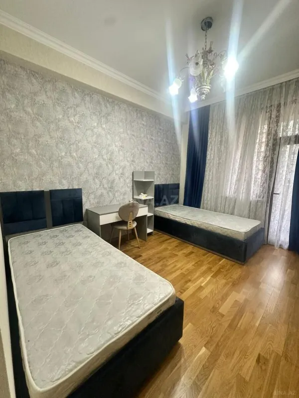 Kirayə verilir 3 otaqlı mənzil 110 m²