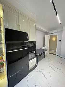 Kirayə verilir 3 otaqlı mənzil 120 m²