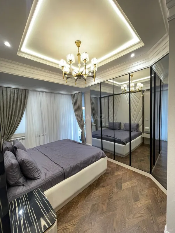 Kirayə verilir 3 otaqlı mənzil 120 m²