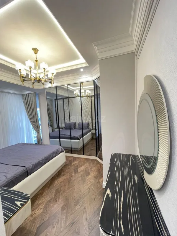 Kirayə verilir 3 otaqlı mənzil 120 m²
