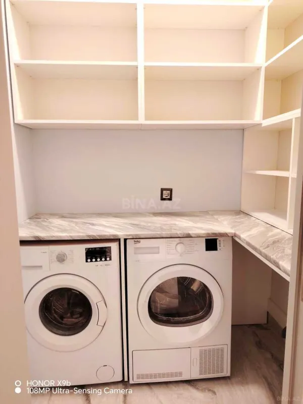 Satılır 2 otaqlı mənzil 79.5 m²