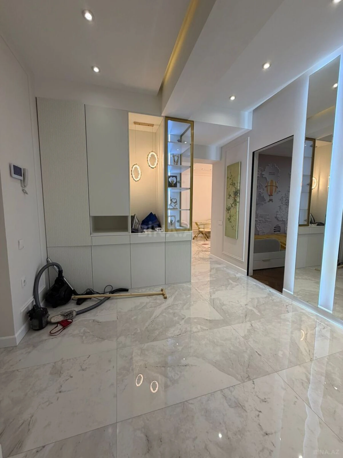 Kirayə verilir 3 otaqlı mənzil 100 m²