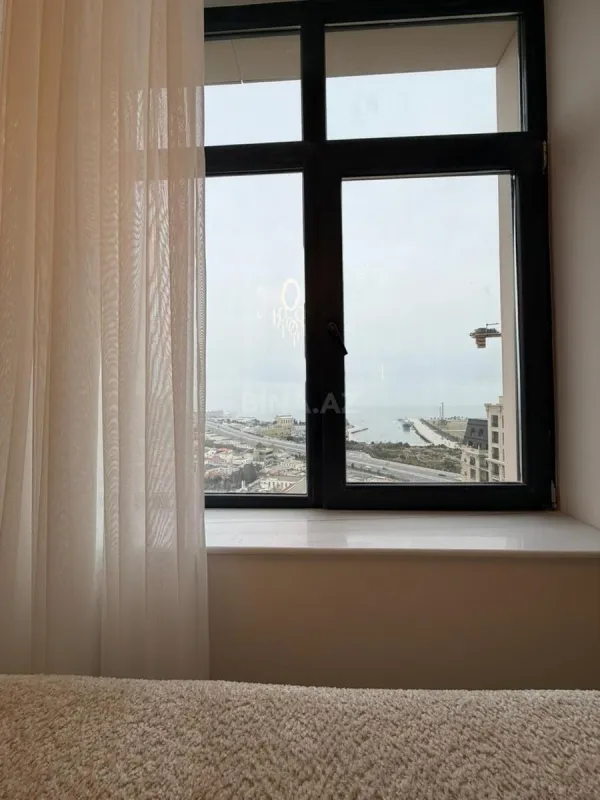 Kirayə verilir 3 otaqlı mənzil 100 m²