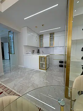 Kirayə verilir 3 otaqlı mənzil 100 m²