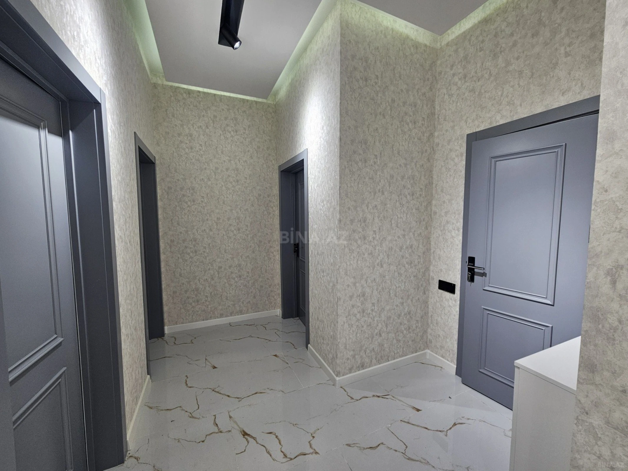 Satılır 4 otaqlı həyət evi 120 m²